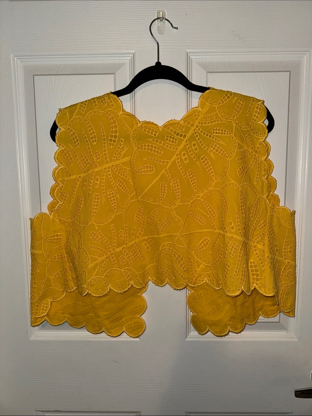 FARM Rio Yellow Scalloped Eyelet Cropped Camisole